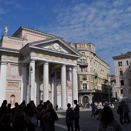 Unica Nel Cuore Storico Di Trieste Eksteriør billede